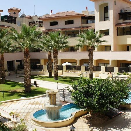 Townhouse Queens Gardens Paphos Esterno foto