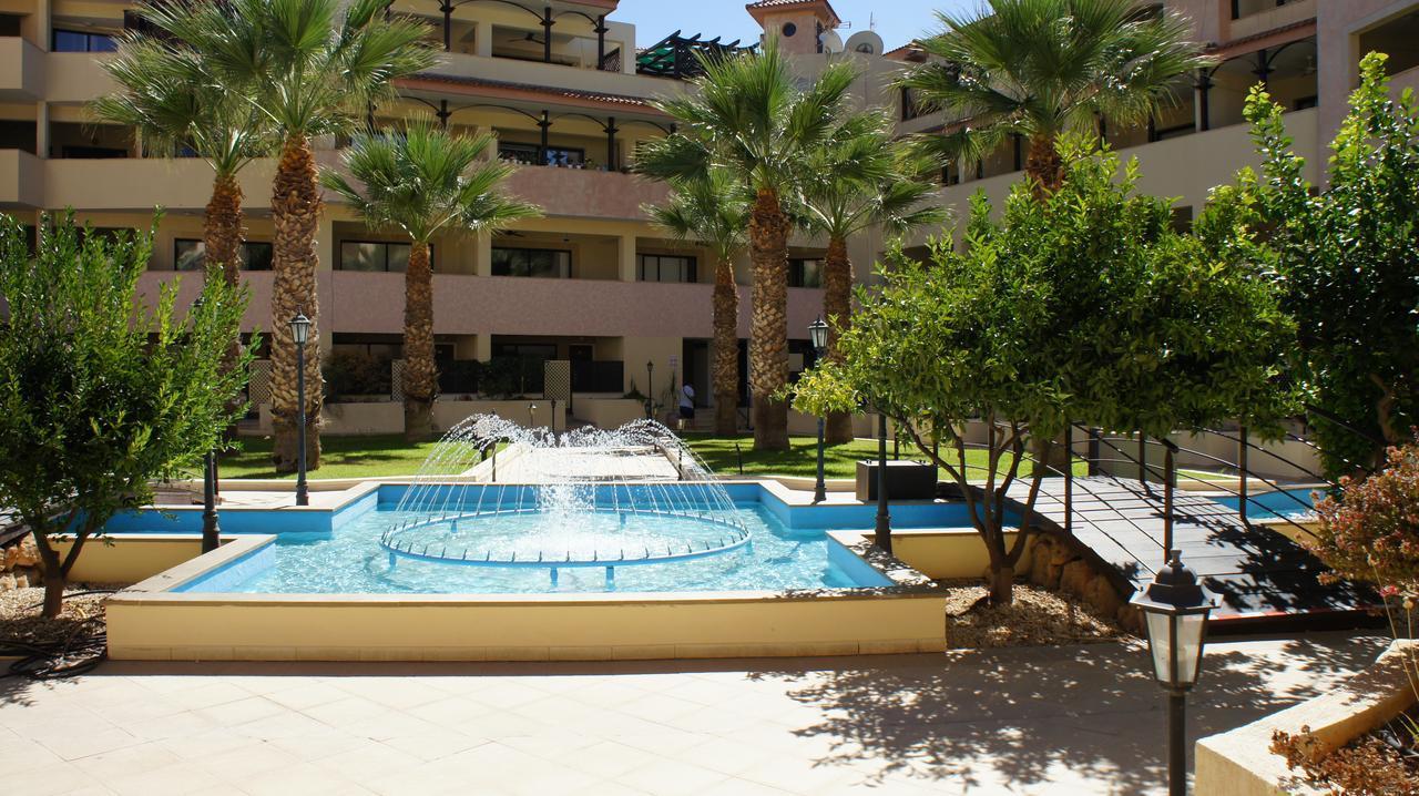 Townhouse Queens Gardens Paphos Camera foto