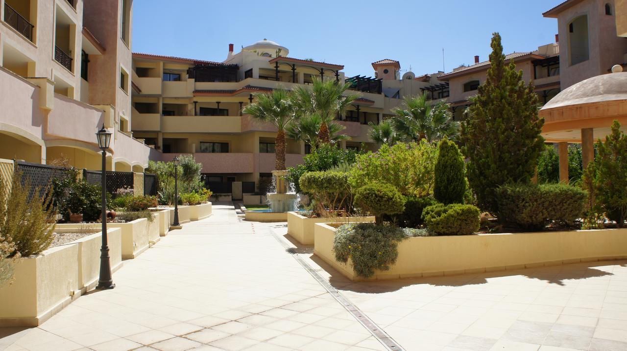 Townhouse Queens Gardens Paphos Camera foto
