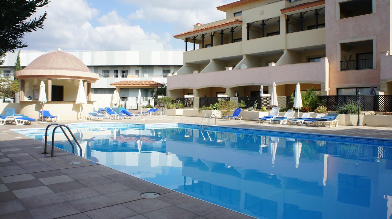 Townhouse Queens Gardens Paphos Camera foto